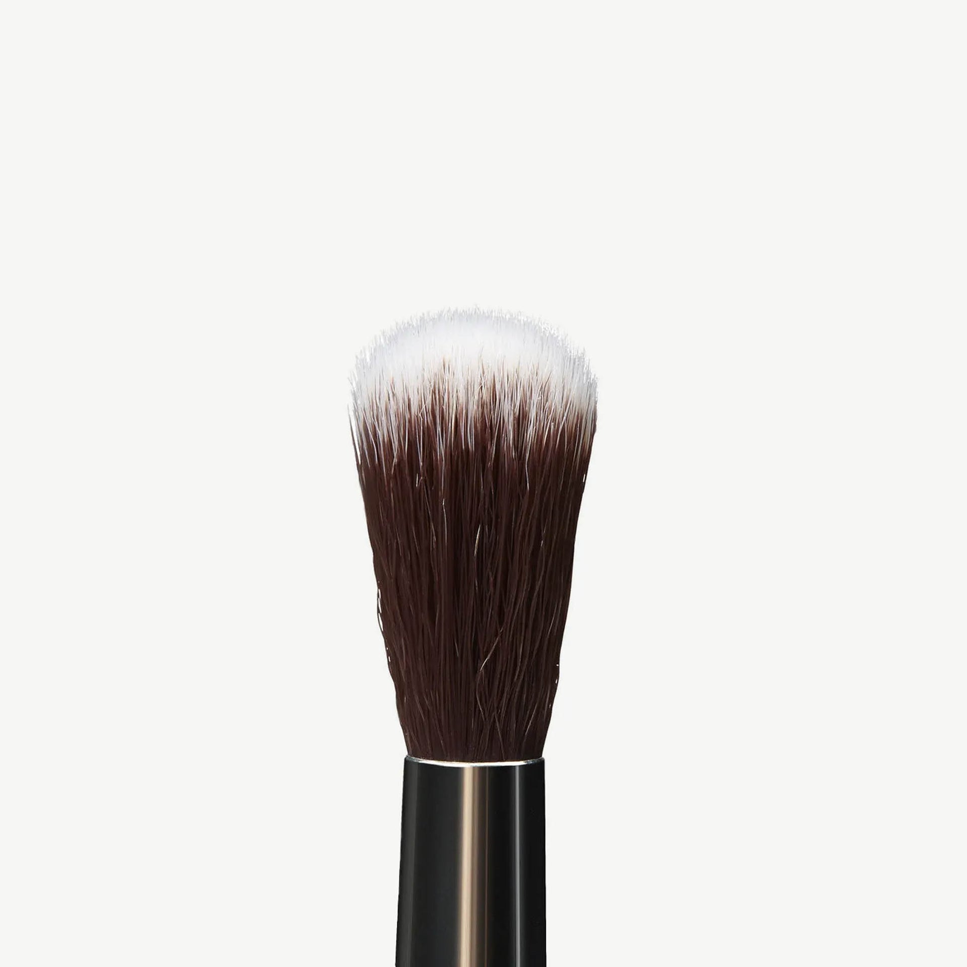 A26 Pro Brush - Crease Blending Brush - Macro Image Application Tip