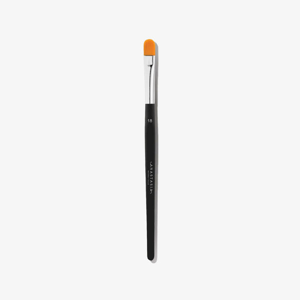 Brush 18 - Precise Conceal Brush