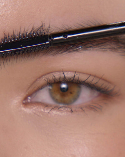 Shaped Brows Using Brow Freeze® Gel