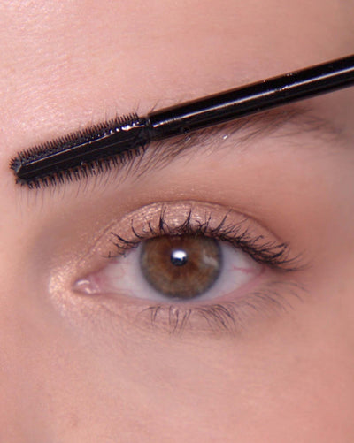 Natural Brows Using Freeze® Gel