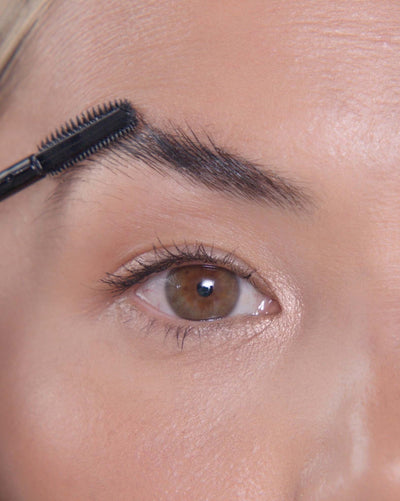 Tamed Using Brows Freeze® Gel