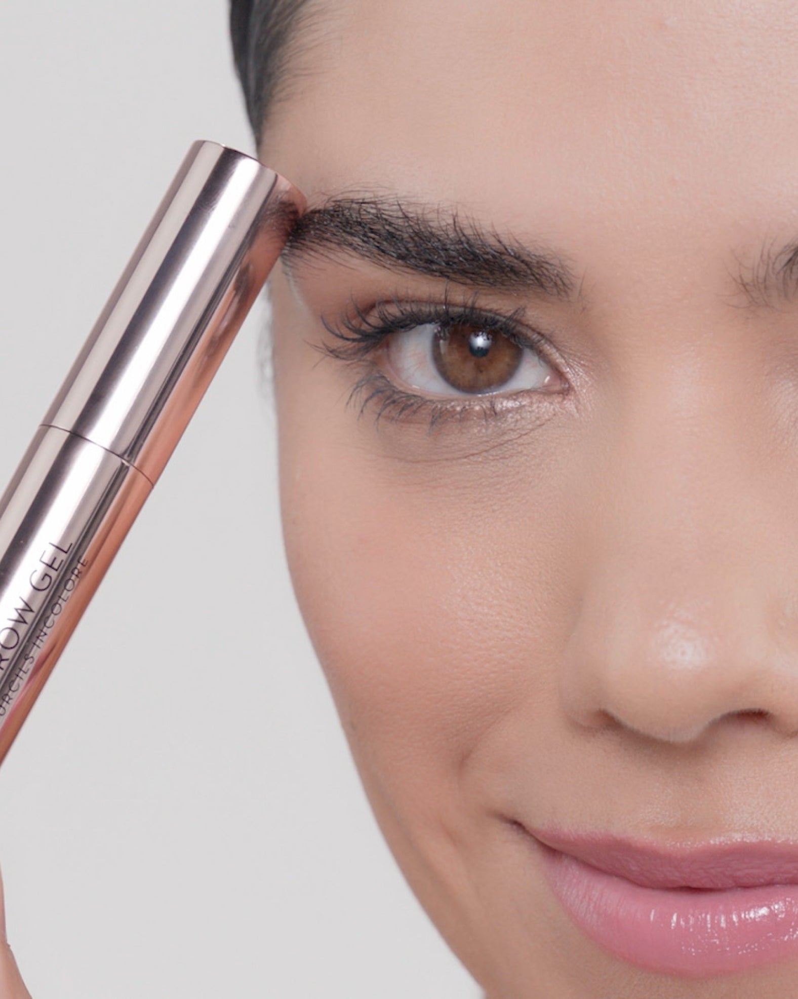 Applying Clear Brow Gel