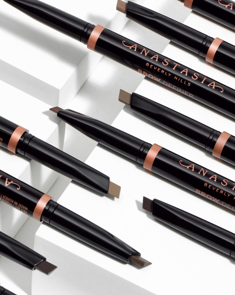 HOW TO USE: BROW DEFINER