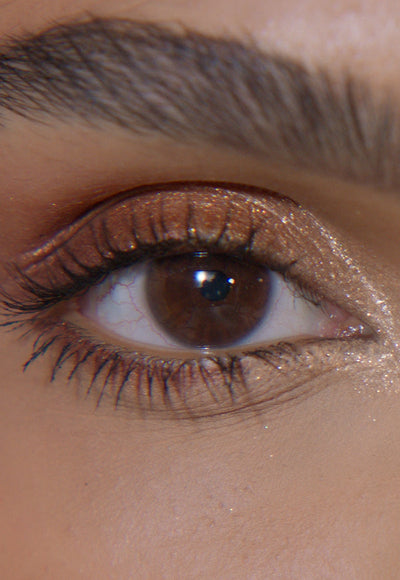 How To: Glidr Eyeshadow Stick in Brandy Flame & Hot Sand