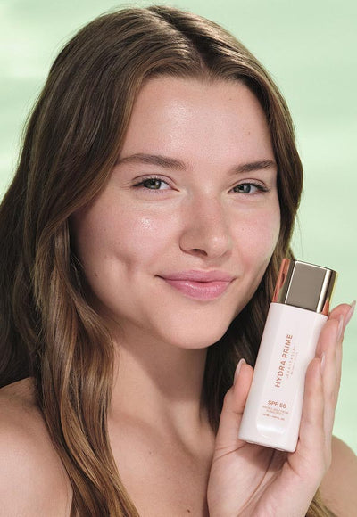 Get The Look: Using Hydra Prime SPF 50 and Impeccable Blurring Second-Skin Matte Foundation