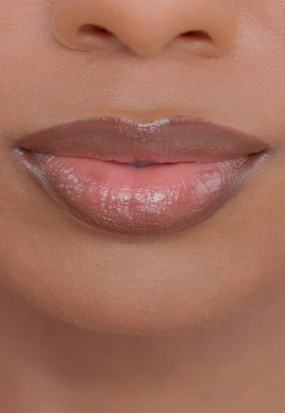 Kiss Theory in Enigma + Lip Liner in Phantomline