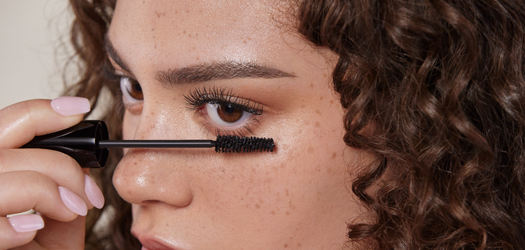 Mascara In Two Lines Goes Here