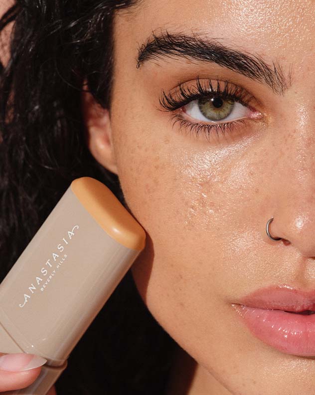 Iced Out Highlighter Anastasia Beverly Hills